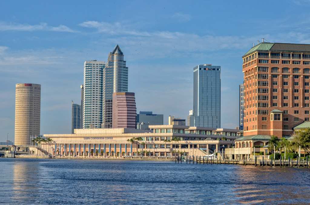 Tampa Convention Center by danette