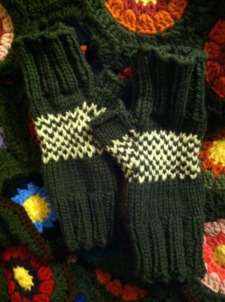 Gloves by tatra