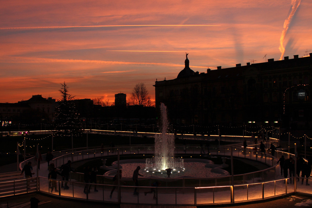 Advent jn Zagreb #7 (Skate to the sunset) by cherrymartina
