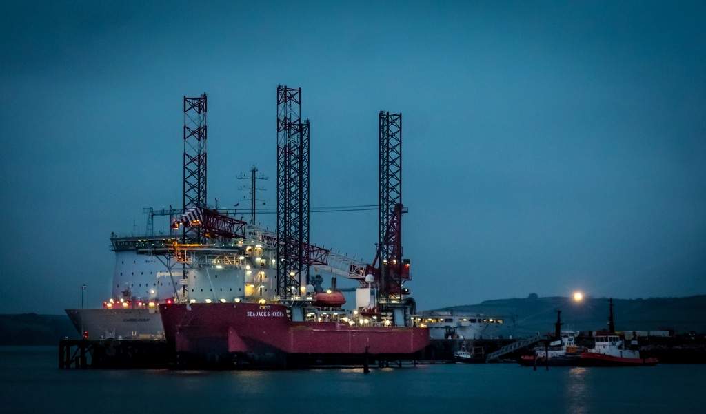 Falmouth Docks - By Night by swillinbillyflynn