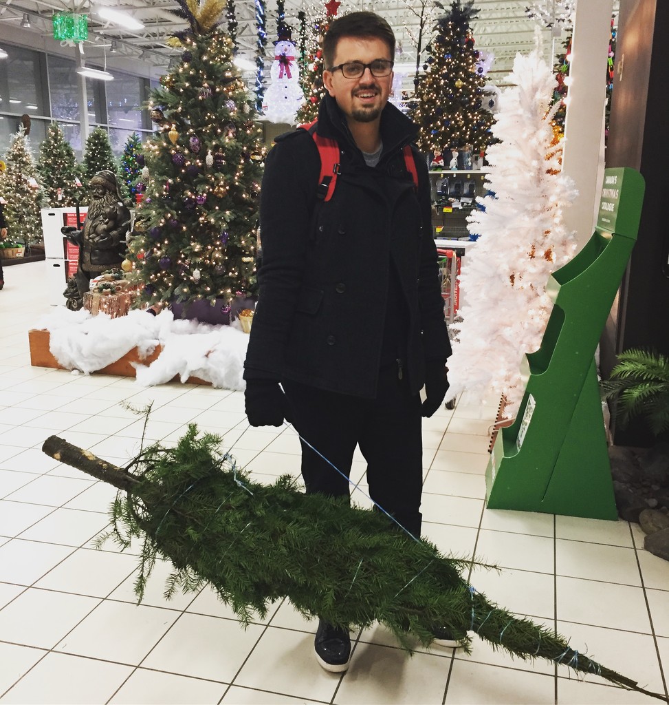 Christmas Tree - the Canadian way! by bilbaroo
