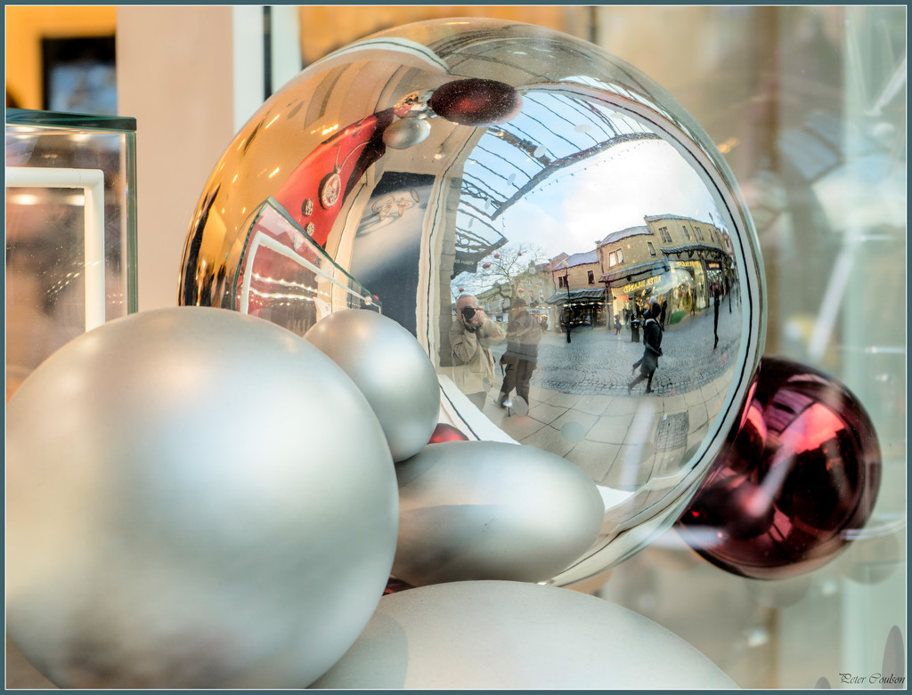 Bauble Selfie by pcoulson