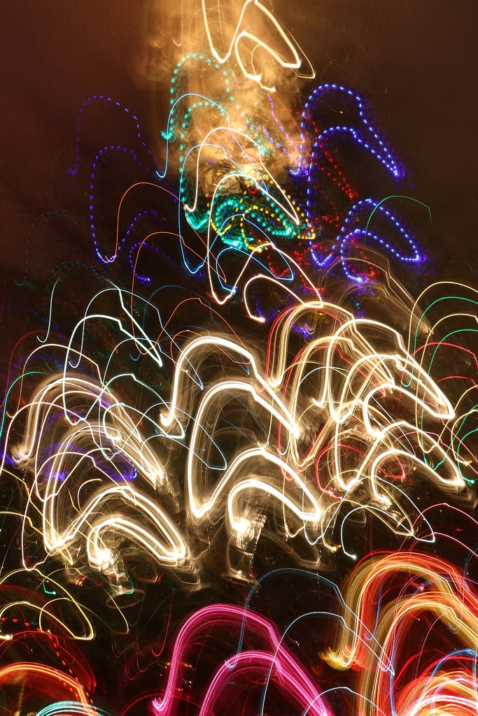 Abstract Christmas Tree by kimmer50
