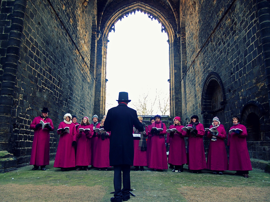 Kirkstall Abbey Heritage Singers by rich57