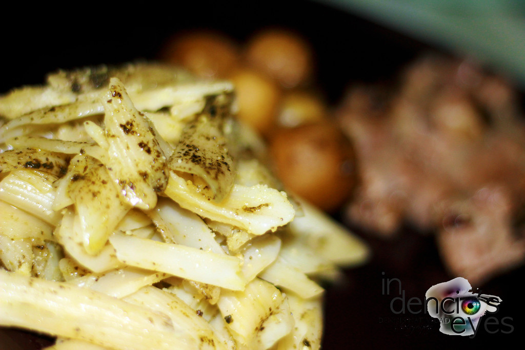 Pesto Pasta with Marble Potatoes by iamdencio