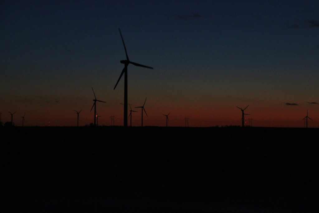 Iowa wind farm by bjchipman