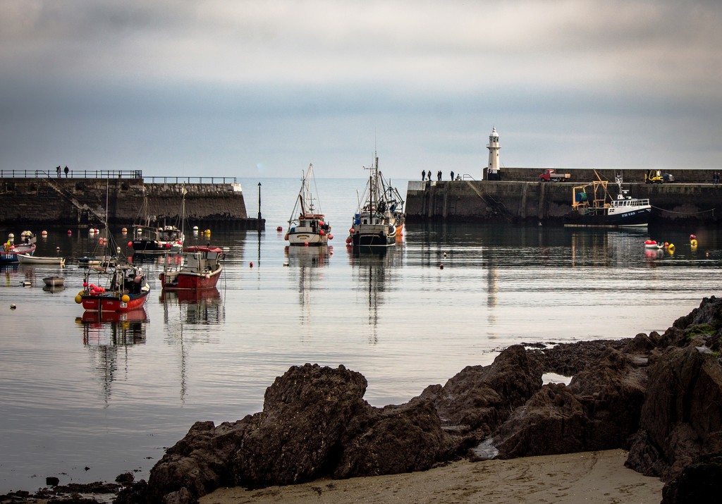Outer Harbour - Mevagissey by swillinbillyflynn