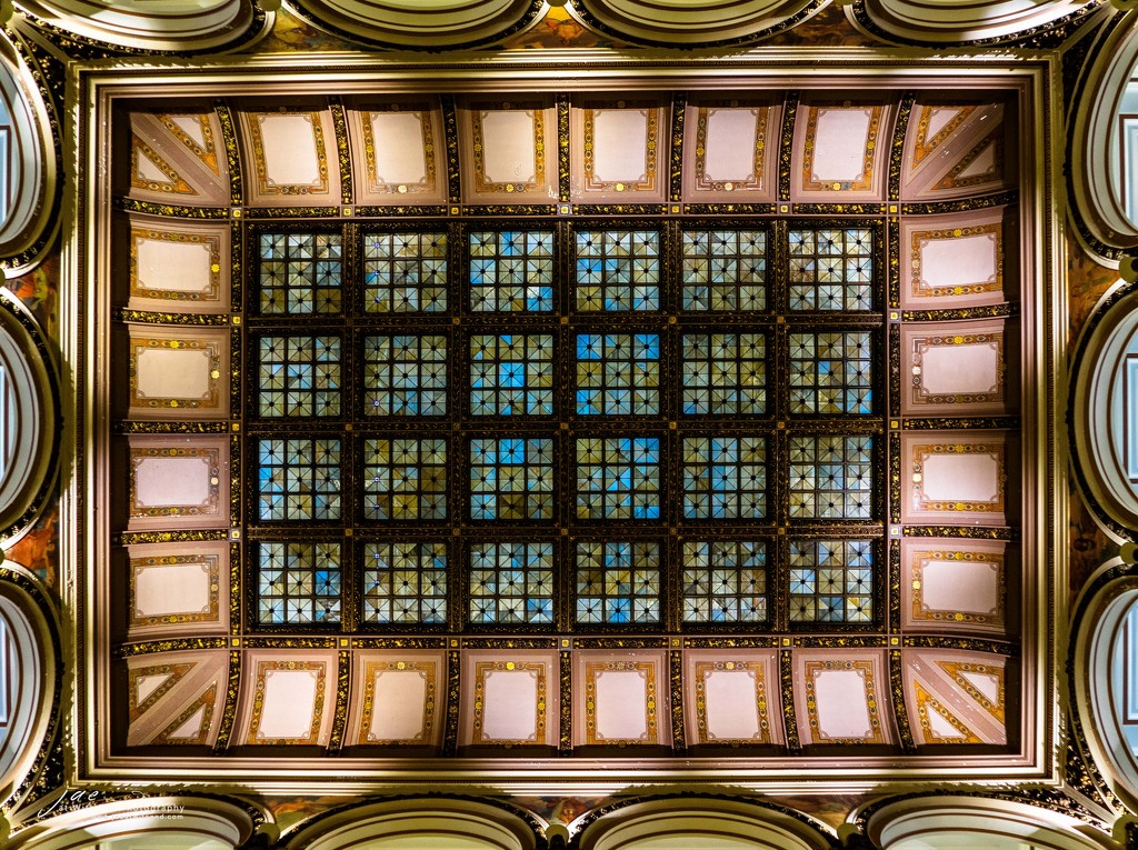 City Hall Ceiling by jae_at_wits_end