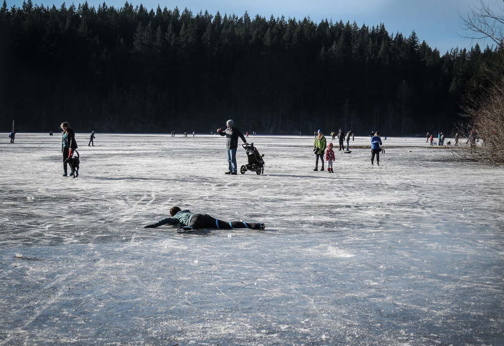 ~Frozen Lake Padden~ by crowfan