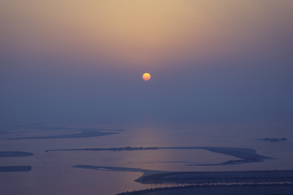 Day 016, Year 5 - The Arab Sun Laying Down For The Night by stevecameras