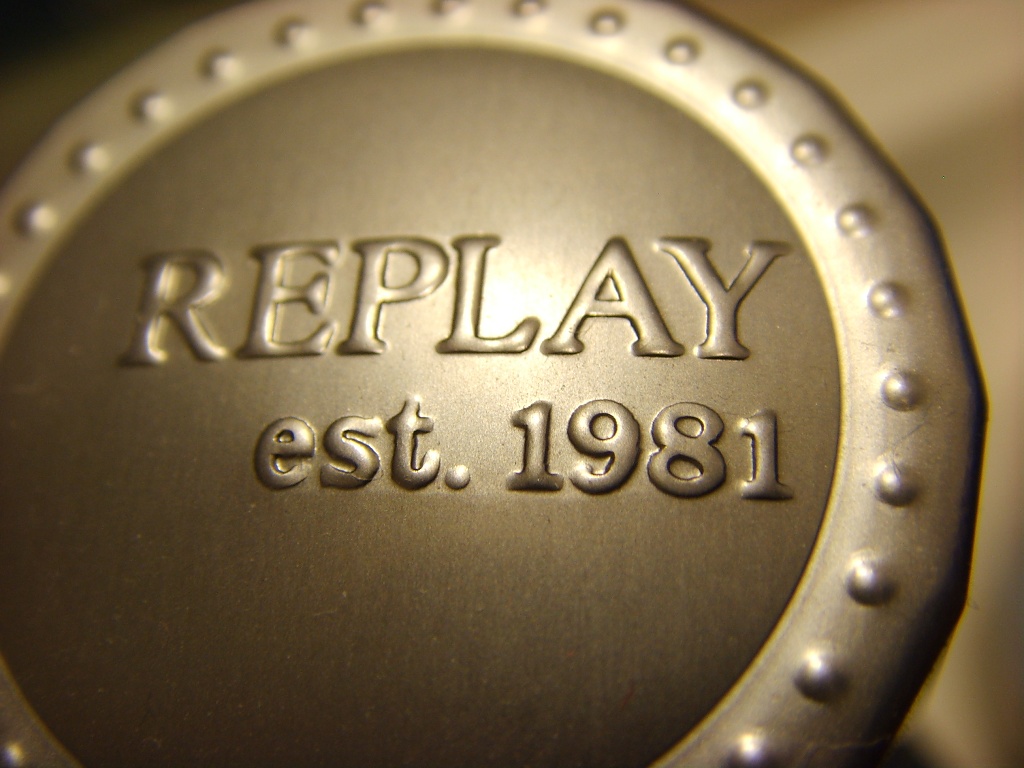 Replay by berend