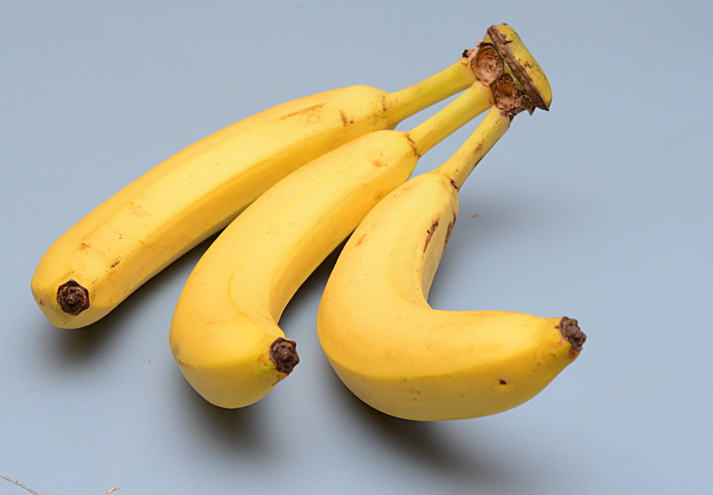 Bananas by francoise