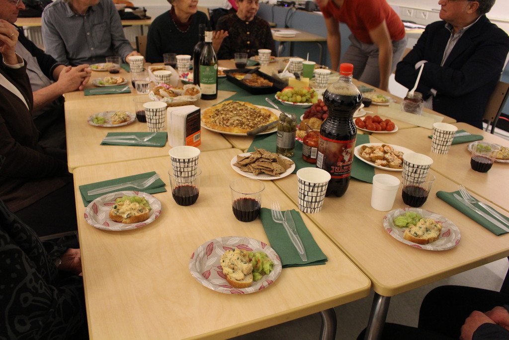 Pot luck at the Italian Conversation Course by annelis