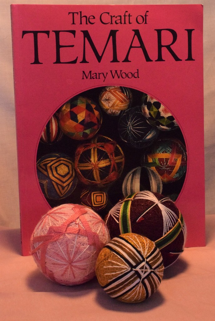Temari book and balls by sandlily