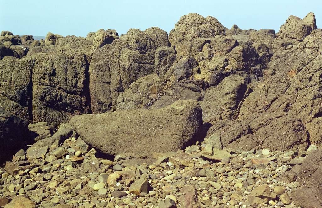 Rocks by peterdegraaff