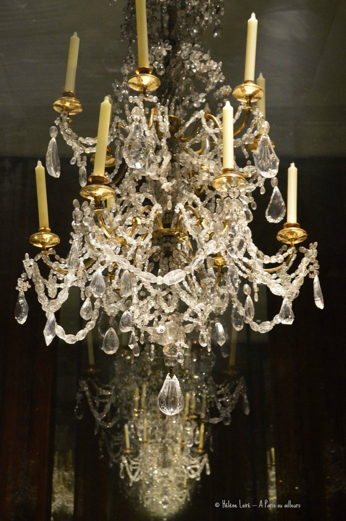 chandelier  by parisouailleurs