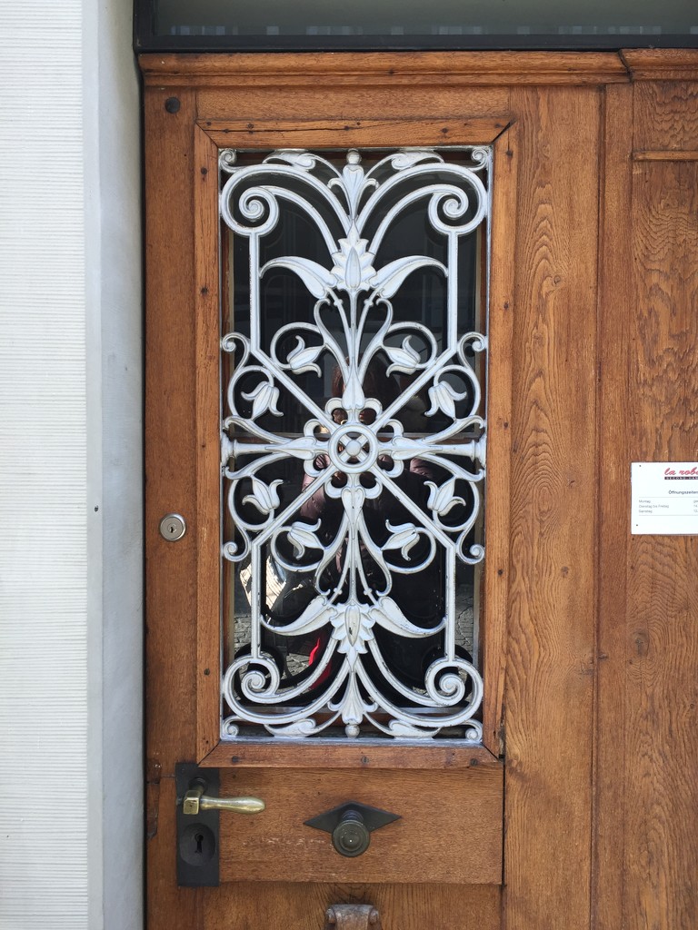 Another hearts door.  by cocobella