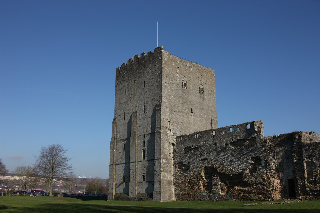 Castle Tower by davemockford