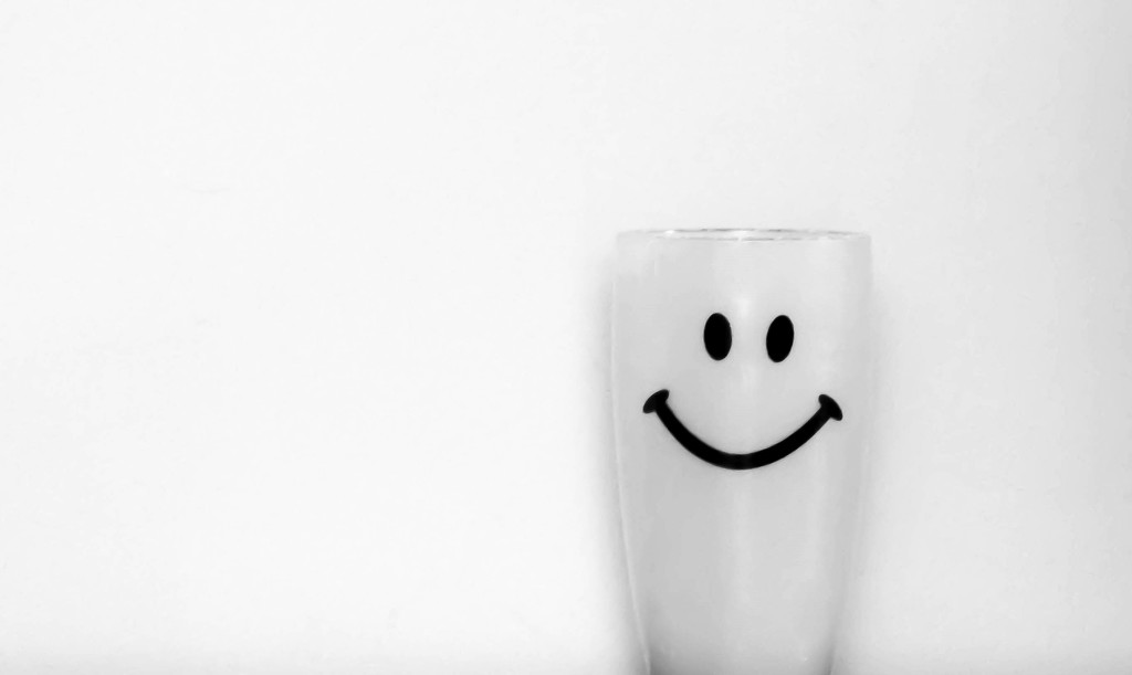 Smiley Cup in B&W by mittens