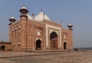 8th Mar 2017 - 061 - Mosque at the Taj Mahal