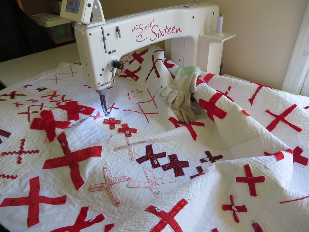 Another Project 70273 Quilt by margonaut