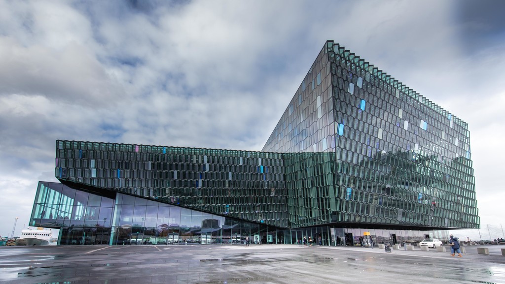Momentary Blue Sky at the Harpa Center for Music by jyokota