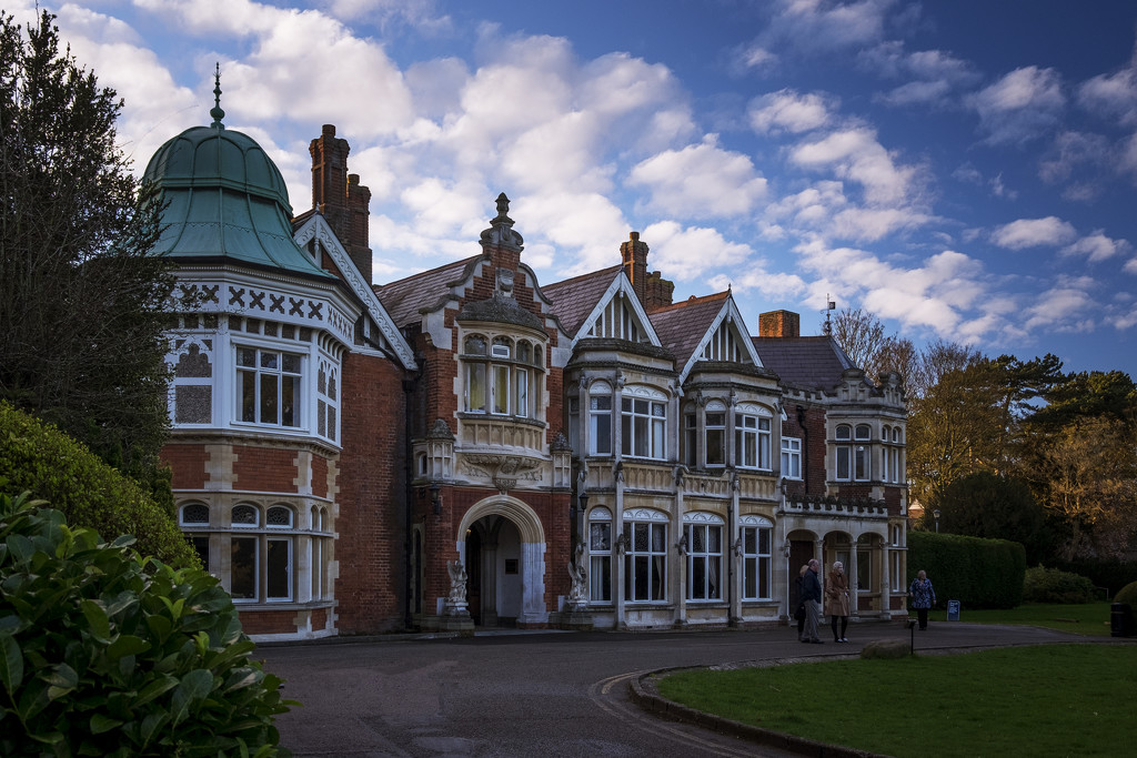 Day 079, Year 5 - The Bletchley Mansion by stevecameras
