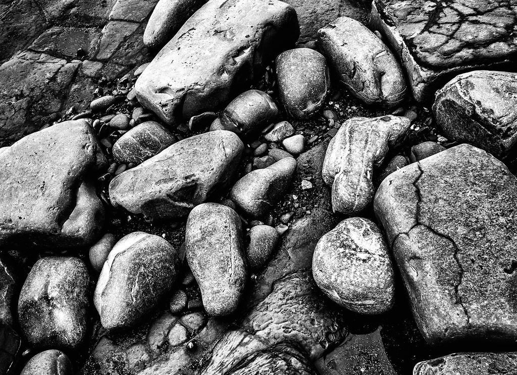 Kimmeridge Stones by davidrobinson