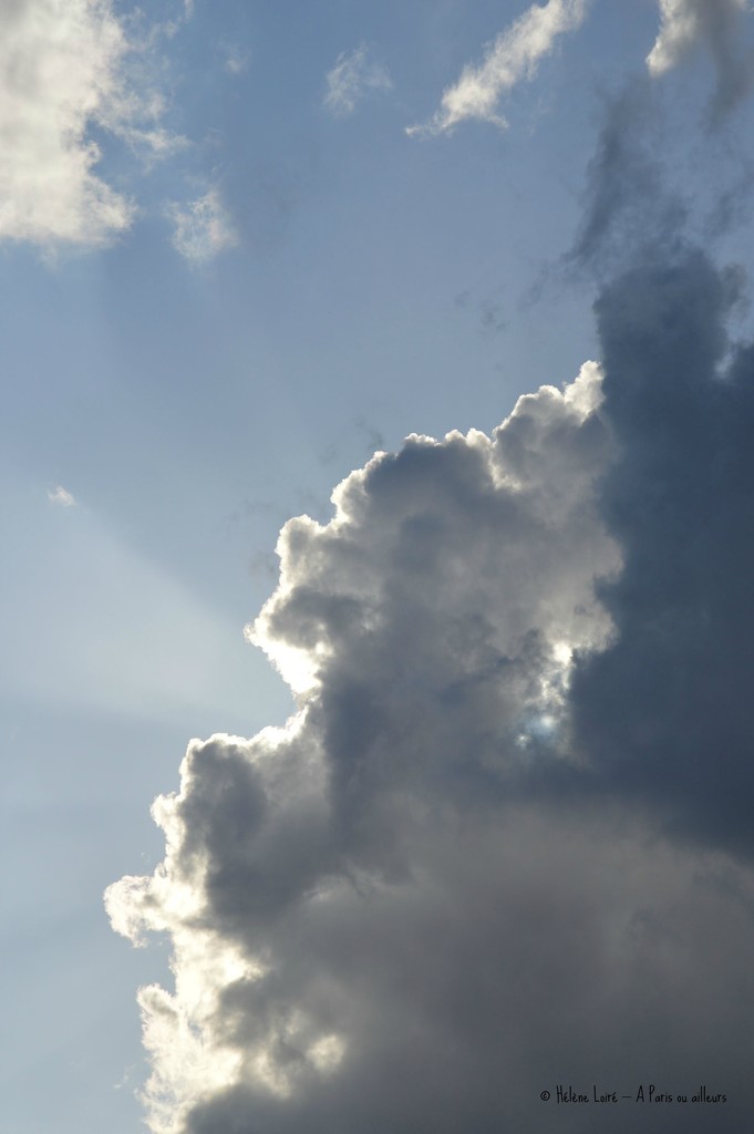 Big cloud by parisouailleurs