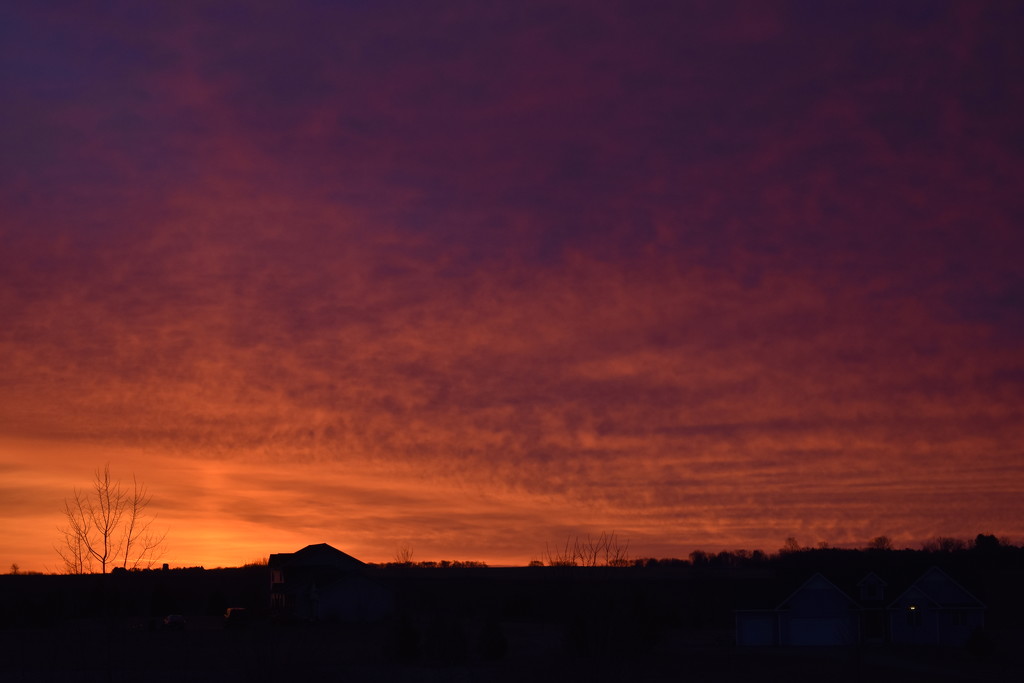 Morning sky by caitnessa