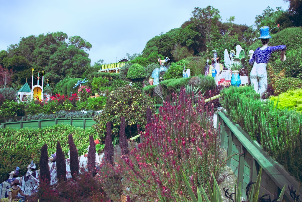 Giant's garden by kiwinanna