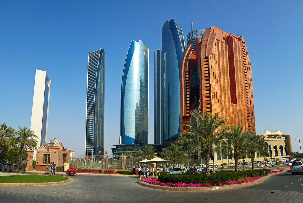 Abu Dhabi by petaqui