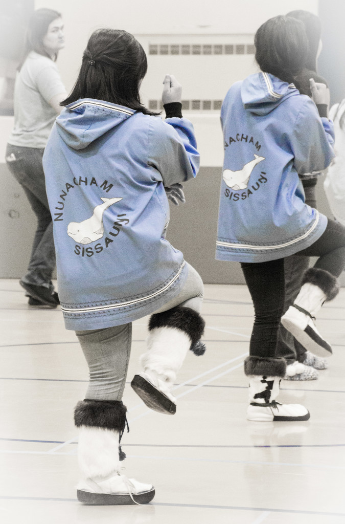 Eskimo Dancers by jetr