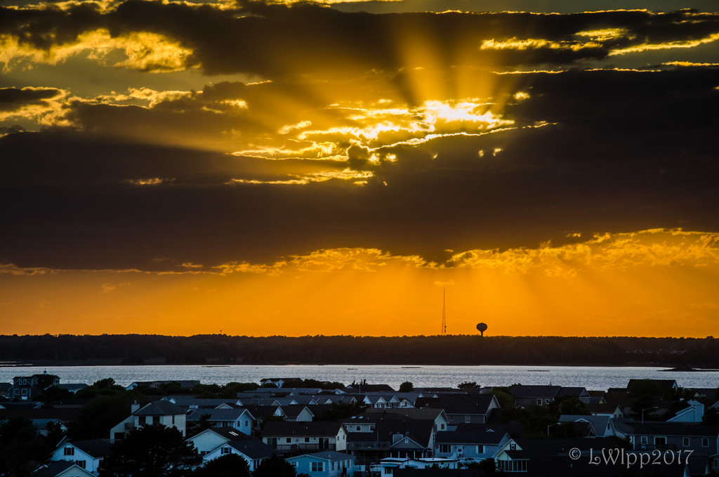 Waiting For The Rays To Rise And Fall  by lesip