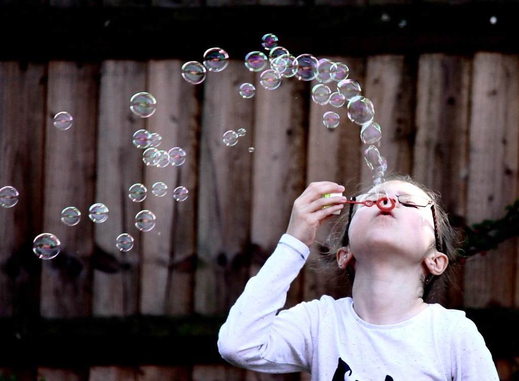I'm forever blowing bubbles by daffodill