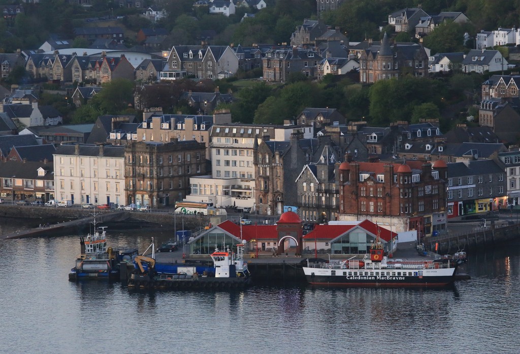 Oban Harbour by lifeat60degrees