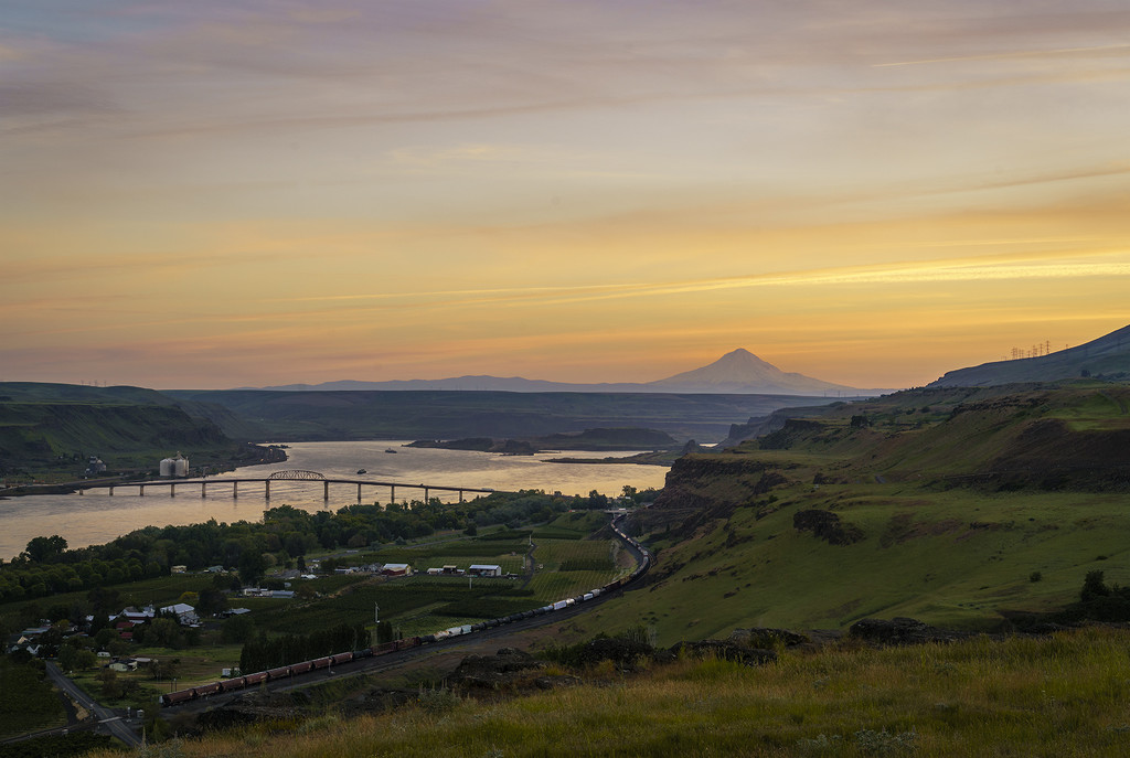 Train Winding Its Way up the Gorge Towards Mt Hood at Sunset by jgpittenger