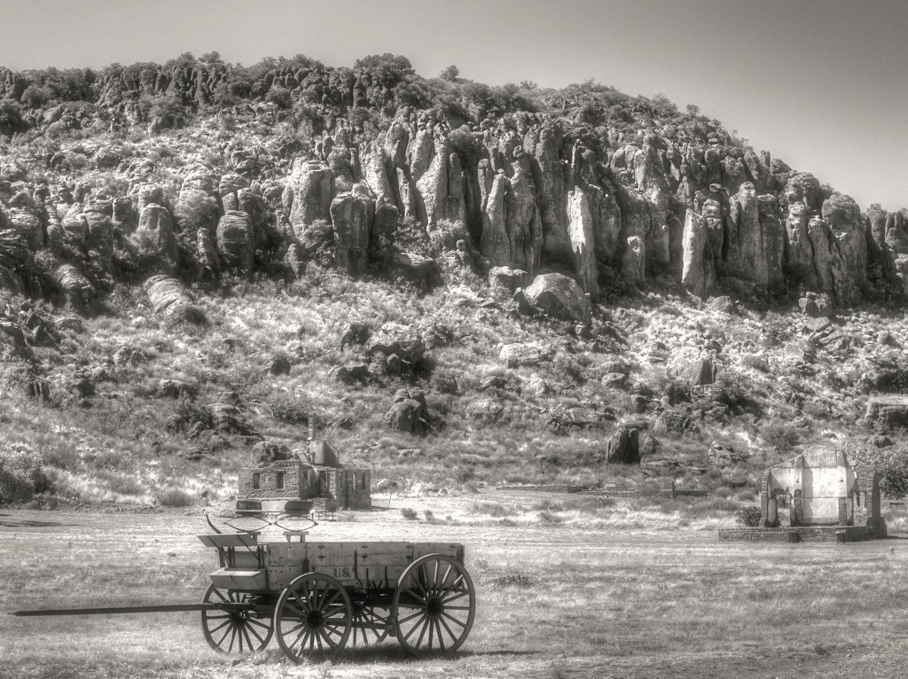 Fort Davis,  Texas by maggiemae