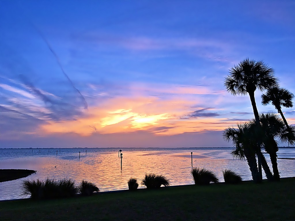 Sarasota Sunset by soboy5