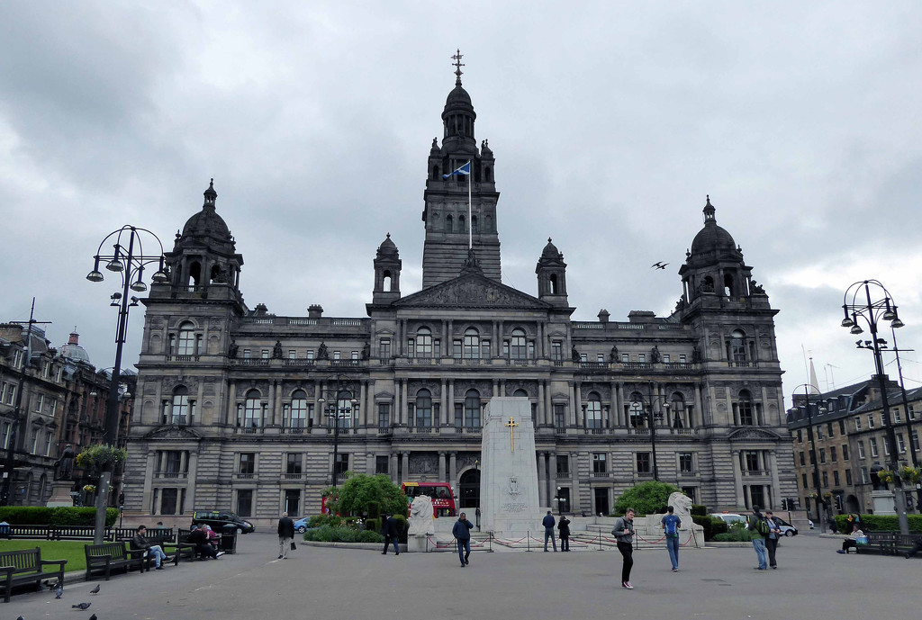 George Square in Glasgow by cmp