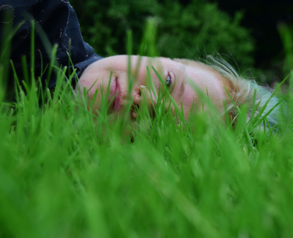 face in the grass by ianmetcalfe