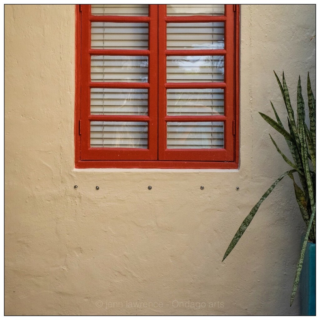 Red Window by aikiuser