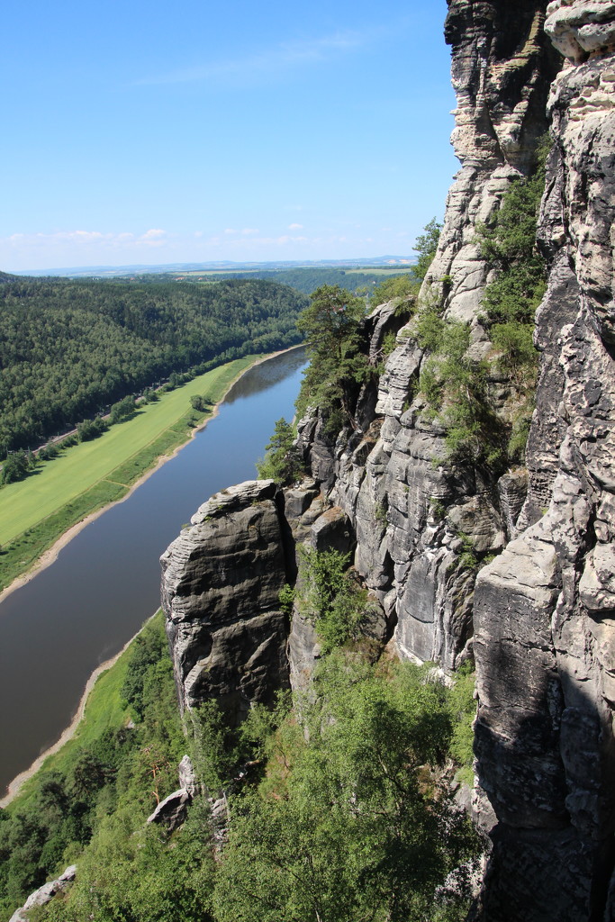 Elbe river and the Bastei by busylady