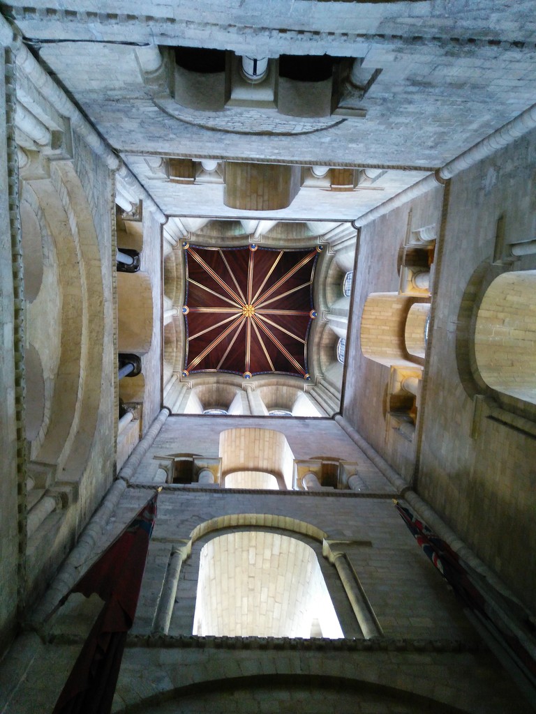 Inside Chichester Cathedral by jmdspeedy