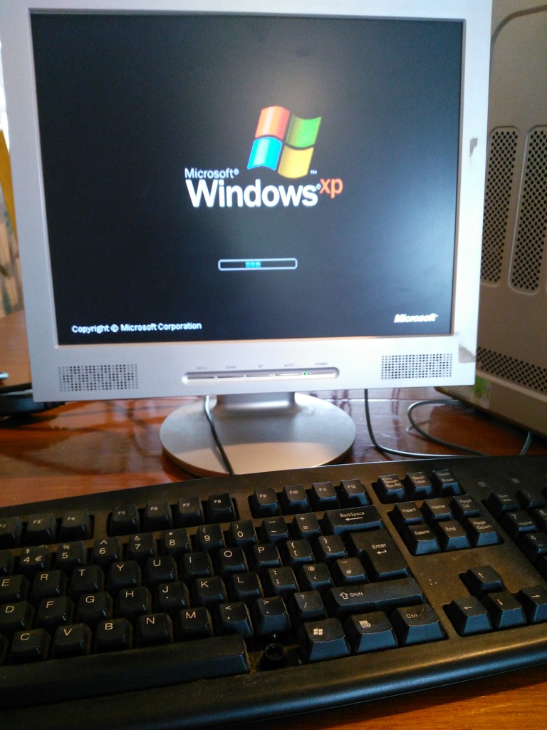 Windows XP....yawn!  by jmdspeedy
