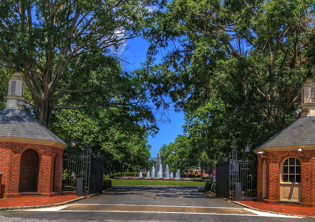 campus entrance by scottmurr