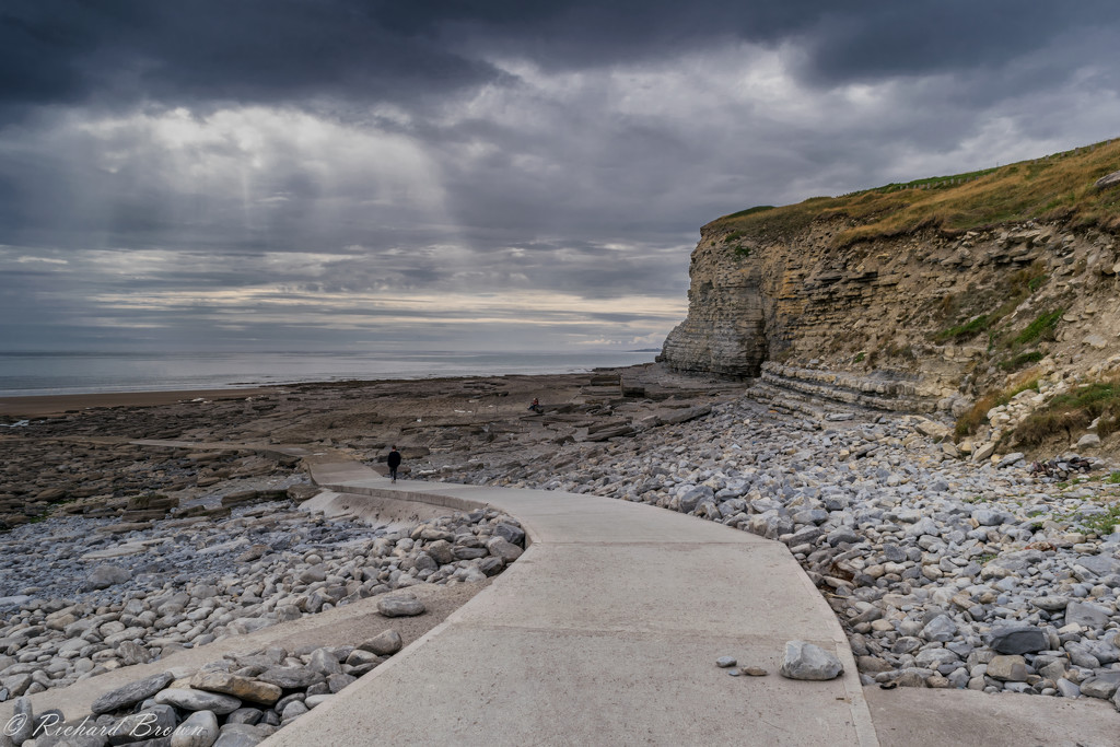 Dunraven Bay by rjb71