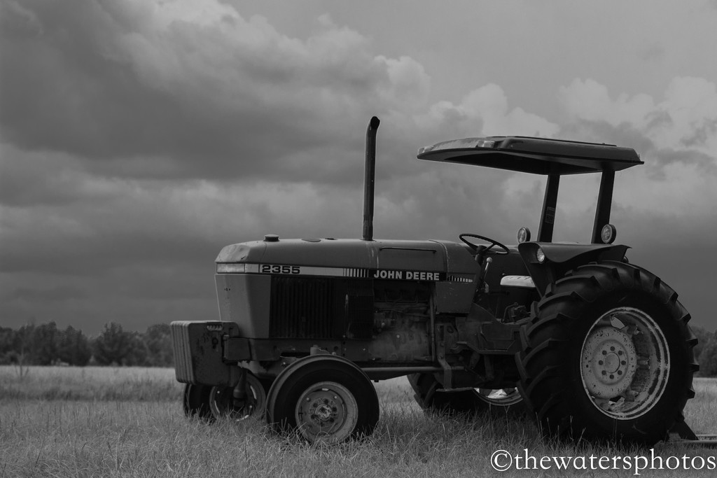 Tractor before the storm... by thewatersphotos