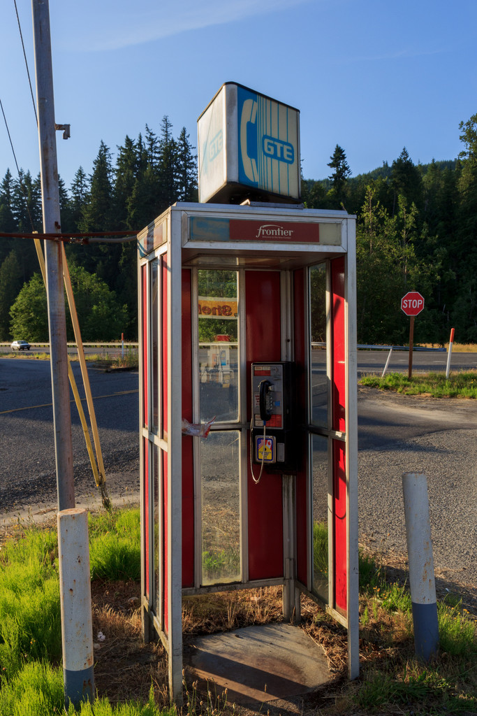 Old GTE Phone Booth with Phone by clay88