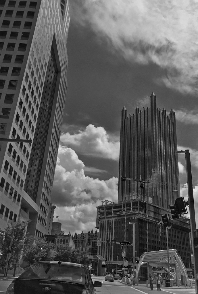 Penn Ave - Pittsburgh by lsquared